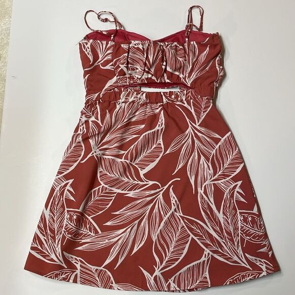 Favlux Women’s Rust Red White Tropical Leaf Print Tie Front Mini Dress Sz S - Picture 3 of 8